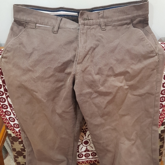 Jeans - Picture 2 of 3